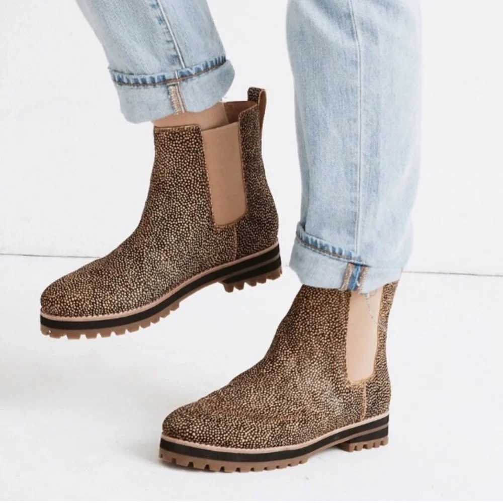 NEW Madewell Ivy Chelsea Lug Sole Boots Mini Dot Calf Hair Size 6.5